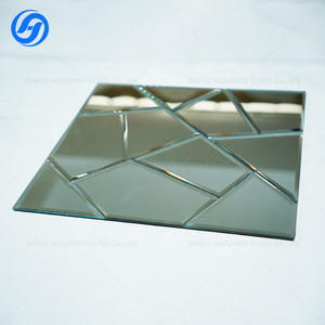 Mosaïque <span class=keywords><strong>de</strong></span> verre cristal carré en parquet <span class=keywords><strong>de</strong></span> style chinois moderne <span class=keywords><strong>de</strong></span> 4mm pour les projets <span class=keywords><strong>de</strong></span> décoration murale et intérieure <span class=keywords><strong>de</strong></span> la piscine <span class=keywords><strong>de</strong></span> l'hôtel Déco élégante - Product Image 2