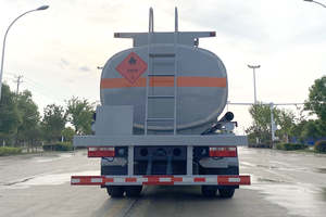 New Dongfeng 4x2 Oil Tanker Truck 15000L 280HP Flammable Liquid Transportation Vehicle Refueling Truck Fuelpump - Product Image 5