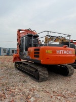 Excavatrice sur chenilles hydraulique d'occasion Hitachi ZX210 de 21 tonnes, modèle 2025, capacité de la benne de 1,0 m, moteur et boîte de vitesses, engin de construction