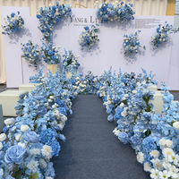 Arrangement floral artificiel de l'usine de fleurs de mariage décoratives bleu clair faites à la main Guide routier couleur Premium pour la décoration de mariage