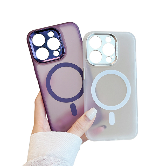 TPU+PC Crystal Eye Protection Magnetic Transparent Phone Case for iPhone 15 14 13 Featuring Metal Lens Protector Convenient