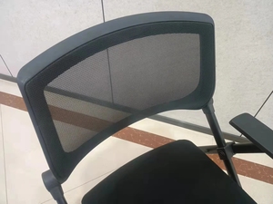 2024 silla de oficina escolar para sala de reuniones de conferencias plegable moderna con sillón extraíble y almohadilla para mesa de escritura para uso en comedor - Product Image 4