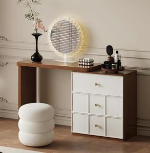 Tocador Moderno de Madera para Dormitorio con Espejo Iluminado y Diseño para Apartamentos, Uso en Baños y como Tocador de Maquillaje - Product Image 1