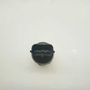 Sensor de presión de combustible 4436271 de acero inoxidable para tractores John Deere Hitachi EX200 ZAX200 - Product Image 3