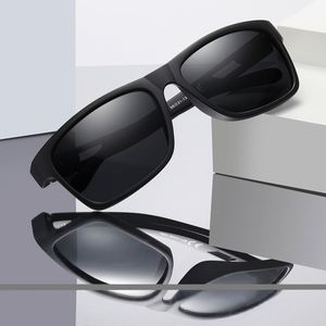 Gafas de Sol Deportivas de Moda para Hombre, Nuevo Diseño, OEM, Realidad Aumentada, Lentes Polarizadas UV400 TAC, Marco de PC, Modelo para Conducir y Pescar - Product Image 5