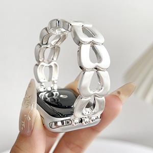 Bracelet de montre pour femme en alliage métallique en forme de cœur, étanche, doré, pour les séries 8/9 et Ultra 41/45 mm, très vendu - Product Image 5