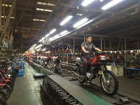 CE Certified Intelligent Conveying System for Semi-Automatic Motorcycle Assembly Lines