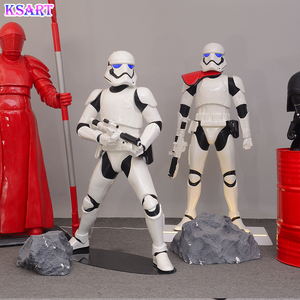 等身大のスターウォーズストームトルーパー像樹脂彫刻家の装飾アートパターン絵画 - Product Image 3