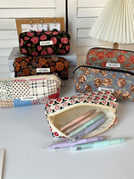 Rétro Mode Léopard Velours Côtelé Imprimé Écologique Trousse Étudiant Grande Capacité Papeterie Portable Rouge À Lèvres