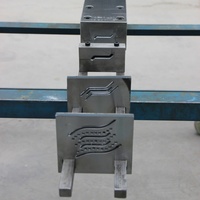 Moule en fibre de carbone de haute précision pour la fabrication de profilés de persiennes en PRFV par pultrusion, autres machines de fabrication de matériaux de construction