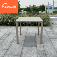 Table à café de jardin moderne en aluminium pour l'extérieur, table à manger carrée, prix fabricant, vente en gros
