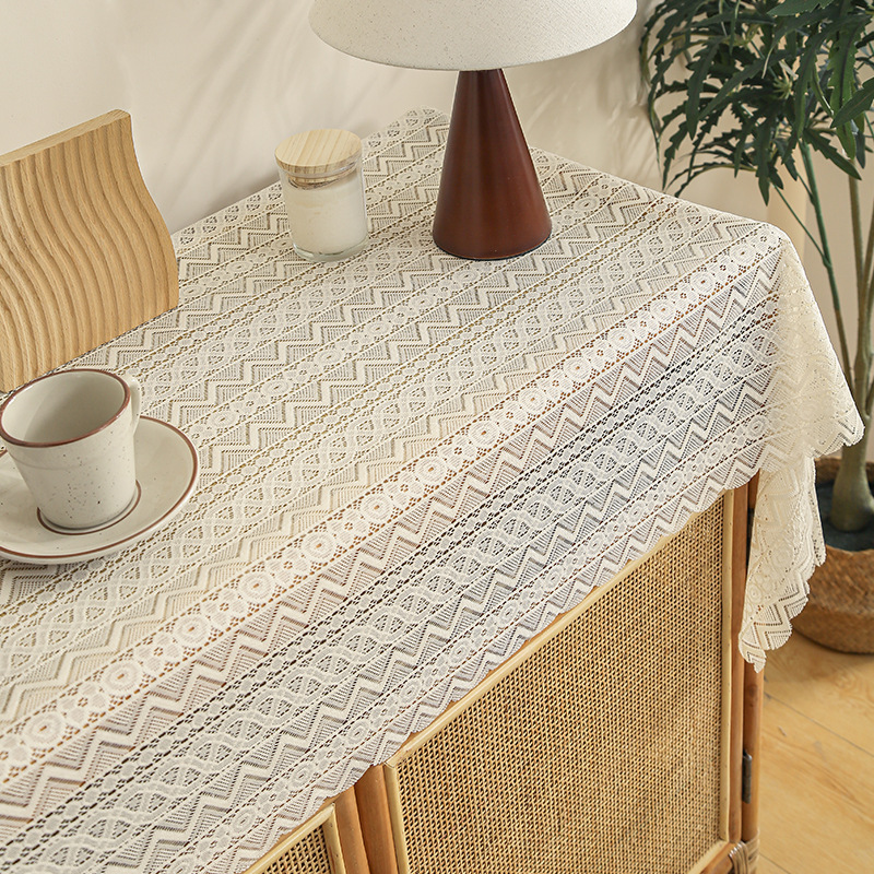 Retro wave tablecloth