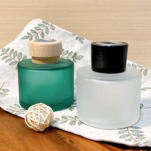 Fabricant vente en gros bouteille diffuseur cylindrique en verre de 100ml avec bouchon à vis senteurs personnalisés vente chaude - Product Image 5