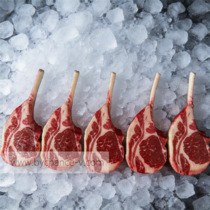 Modelo de carne sintética realista tipo tomahawk para decoración y exhibición en congeladores, carnicerías, supermercados y escaparates de delicatessen. - Product Image 3