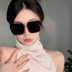 Lunettes de soleil oversize sans monture pour femme style H, monture PC marron, verres AC, protection UV375, type 3, emballage boîte - Product Image 2