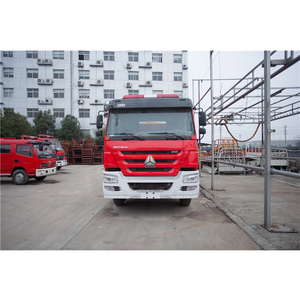 Camión de Bomberos Sinotruck Howo 6x4 de Buena Calidad, Camión con Tanque de Agua de 10T, Camión con Motor para Incendios - Product Image 6