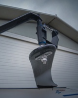 Professionell Angepasster Carbon-Fiber-Wing-Rigger für Rennboote Hochfester 3K T700 Carbon-Fiber-Rigger