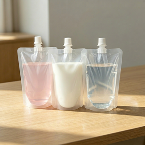 Bolsa personalizada resistente de 250 ml con tapa giratoria y boquilla, a prueba de fugas, para viajes largos, organizador de artículos de aseo. - Product Image 1