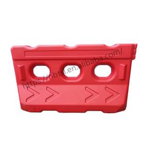 Barriera di plastica piena d'acqua ad alta visibilità per la sicurezza stradale all'aperto Crash autostrada barricate <span class=keywords><strong>Guardrail</strong></span> per la carreggiata - Product Image 1