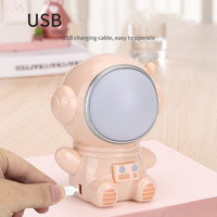 Lampe de bureau astronaute créative à LED, rechargeable par USB, veilleuse lunaire astronaute, lumière d'ambiance décorative pour anniversaire