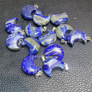 Collier en cristal de lune et d'étoile naturel de 2 cm à prix plus bas, mini pendentif en cristal de lune pour cadeau - Product Image 2