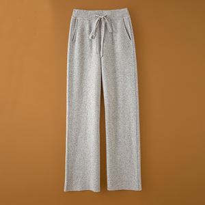 <span class=keywords><strong>Pantaloni</strong></span> <span class=keywords><strong>Larghi</strong></span> in Cashmere di Lusso per Donna, <span class=keywords><strong>Morbidi</strong></span> e Lavorati a Maglia - Product Image 2