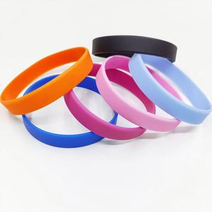 Bracelet en silicone imperméable personnalisé avec texte en relief, fabrication OEM, pour événements, fêtes, sports, fitness, club de football, cadeaux promotionnels - Product Image 6
