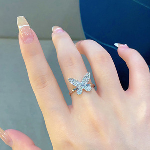 Anello con Design a Farfalla e Marquise, Stile Elegante per Donne - Product Image 6