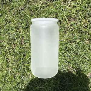 Mug en verre recyclable en forme de canette de bière ou de soda, coloré pour l'été, avec couvercle en plastique, pour sublimation - Product Image 3