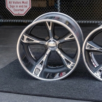 Jantes forgées sur mesure 2 pièces à déport profond pour voitures muscle, jantes de performance décalées pour Mustang, Camaro, Challenger, Charger, C10 Restomod