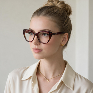 MG1022 Montatura Ottica di Lusso a Forma di <span class=keywords><strong>Occhio</strong></span> di Gatto in Acetato, Eleganti Occhiali da Lettura per Donne con Dettagli Metallici e Lenti Trasparenti - Product Image 2