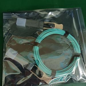 Usine en gros YXFiber QSFP28 à QSFP28 100G OM2/OM3/OM4 AOC câbles à fibres 2m 4m 5m 10m 15m <span class=keywords><strong>20m</strong></span> pour FTTX/Data Center - Product Image 6