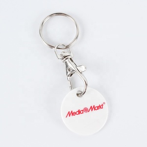 Tùy Chỉnh Giá Rẻ Nhựa Xe Đẩy Lỗ Token Với Keychain - Product Image 2