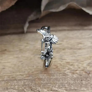 Anello Q284 Placcato Argento con Fiore, Stile Bohémien, Gioiello Unisex, Anelli alla Moda - Product Image 6