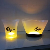 Seau à glace lumineux en plastique grand cadre pour vin de glace seau à LED seau à bière lumineux bar pour boîte de nuit