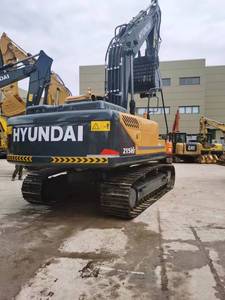 Excavadora Hyundai de 20 Toneladas con Cucharón de Excavación, Equipo de Construcción Usado - Product Image 3