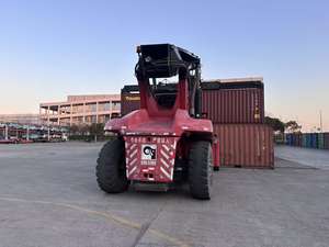 Apilador de Contenedores Kalmar DRT450 65s5 Usado, 45 Toneladas, Máquina Portuaria para Contenedores DRD450 DRF450 DRT450 - Product Image 5