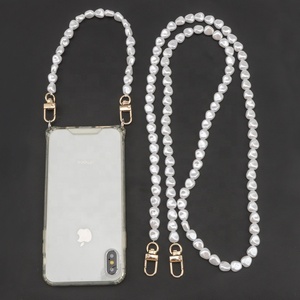 Coque <span class=keywords><strong>de</strong></span> téléphone universelle en perles Lanière à bandoulière <span class=keywords><strong>pour</strong></span> téléphone Anti-chute Perles rondes perlées <span class=keywords><strong>Collier</strong></span> à bandoulière <span class=keywords><strong>pour</strong></span> téléphone portable - Product Image 1