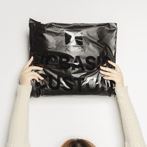 批发100% 可生物降解环保玉米淀粉定制标志印刷可堆肥邮寄服装包装袋 - Product Image 2