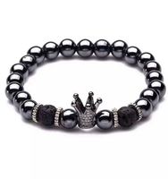 Bracelet tendance 2019 en pierre de lave avec breloques couronne impériale et casque sertis de zircone cubique pour homme