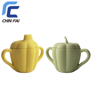 Tasse d'apprentissage 100 % silicone pour bébé avec motif de dessin animé, tasse à paille anti-fuite pour 6 mois et plus, sans BPA, pour les repas des enfants - Product Image 4