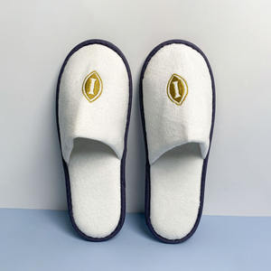 Toptan özelleştirilmiş otel tek kullanımlık spa terlikleri yıkanabilir waffle dokunmamış mercan kadife tek kullanımlık otel terliği - Product Image 1