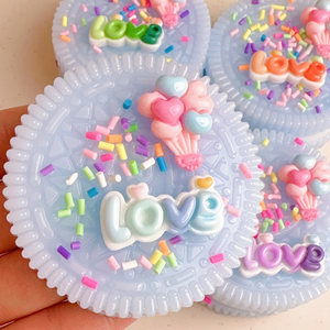 Jouet anti-stress souple en silicone en forme de cookie artisanal, jouet sensoriel en PVC en forme de dessert, Oreo sandwich, nouveau jouet fidget - Product Image 4
