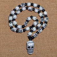 FX802 Collier Sautoir Punk Tendance avec Pendentif Crâne en Imitation Os et Perles, Style Hip Hop Europe & États-Unis, Idéal pour Cadeau