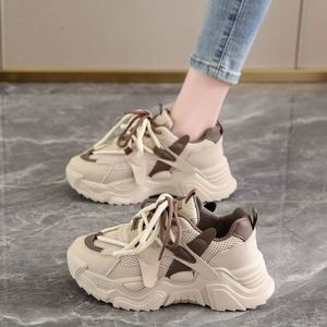 Nouvelle Arrivée Baskets Chunky Unisexe Décontractées en Maille Respirante Confortables à Semelle Épaisse Chaussures de Sport Tendance pour Toutes Saisons - Product Image 1