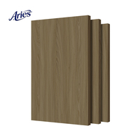 Panneaux de particules stratifiés CE E0 OSB3 pour aménagement de magasins et merchandising visuel, 4x8 18mm 9mm, mélaminé