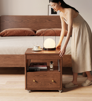 Table de chevet en bois massif Bauhaus avec roulettes cachées, table de chevet mobile intégrée pour petite chambre, gain de place, rangement CTG090