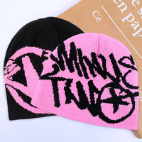 Gorro de Punto Reversible de Acrílico con Letras Jacquard, Estilo Urbano Y2K para Mujer, de Fabricantes con Certificación BSCI, de Alta Calidad