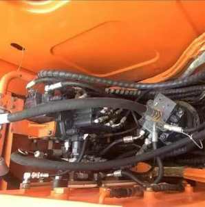 Baja hora de trabajo, excavadora Doosan DH80, miniexcavadora usada de 8 toneladas, maquinaria de excavación de segunda mano a la venta - Product Image 2