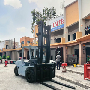 Chariot élévateur diesel Offre Spéciale TCM 70 de 7 tonnes fabriqué au Japon Machine de levage avec composants essentiels-Boîte de vitesses et pompe - Product Image 1